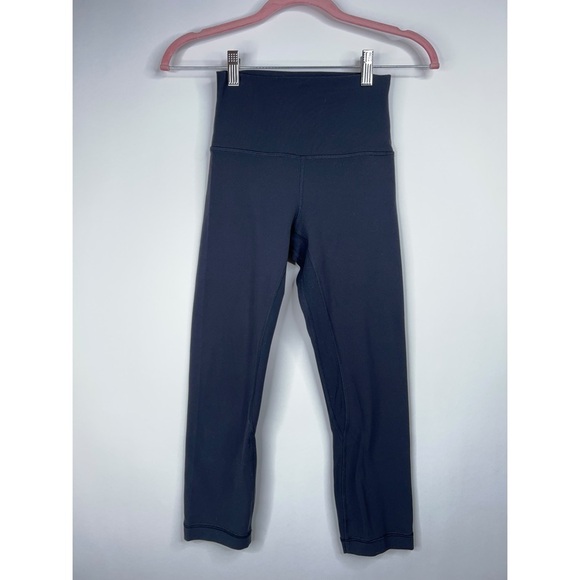 Lululemon Align Crop Leggings Black High Rise Soft Lightweight Athleisure Size 4 - Picture 1 of 11